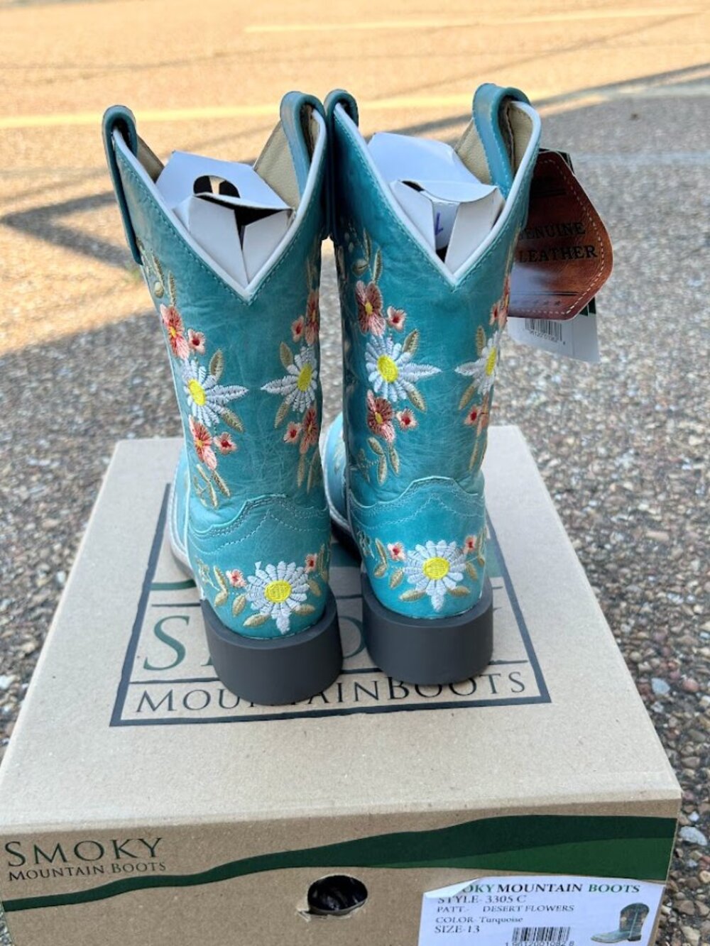 Children's Desert Flowers Design Turquoise Leather Square Toe Boots Size 13 - Picture 3 of 3